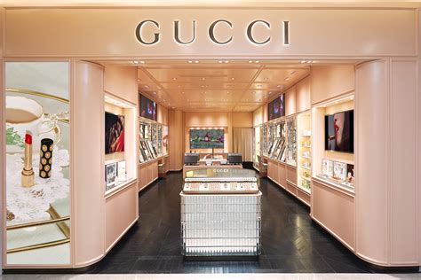 gucci schop|Gucci boutique.